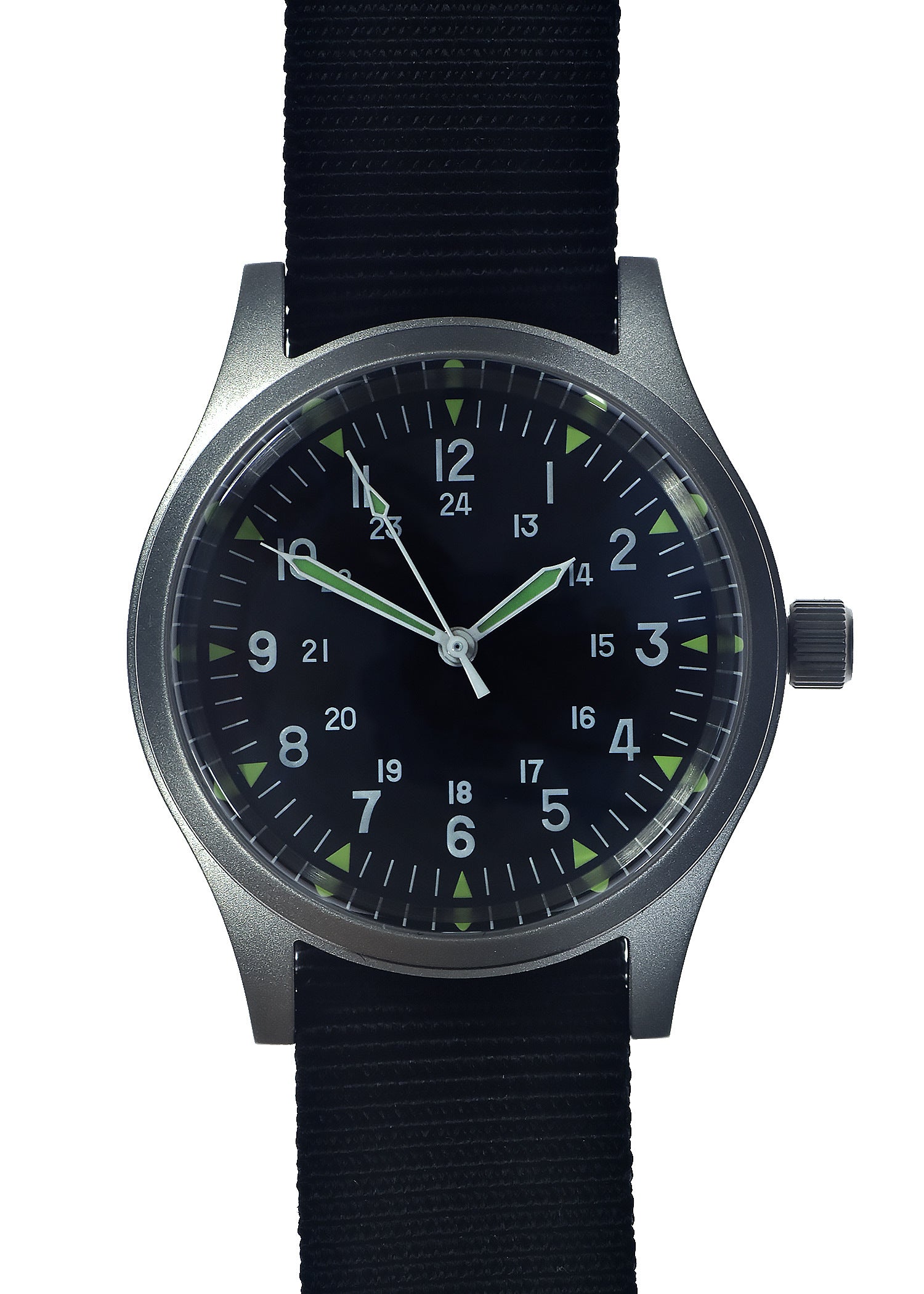 GG-W-113 U.S 1960s Pattern Military Watch with Shatter and Scratch Resistant Sapphire Box Crystal (automatic)