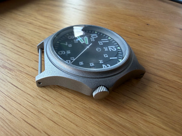 MWC G10 100m Water resistant Military Watch in Stainless Steel Case with Screw Crown - Hour Hand Needs Resetting