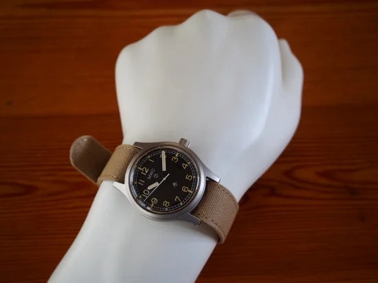 MWC 1940s to 1960s Pattern General Service Watch with 24 Jewel Automatic Movement (Retro Dial Variant) - Ex Display Watch from the 2025 IWA Show Save 50%! Location EU