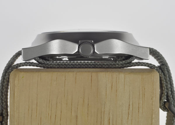 MWC G10 LM Non Date Stainless Steel Military Watch (Grey Strap)