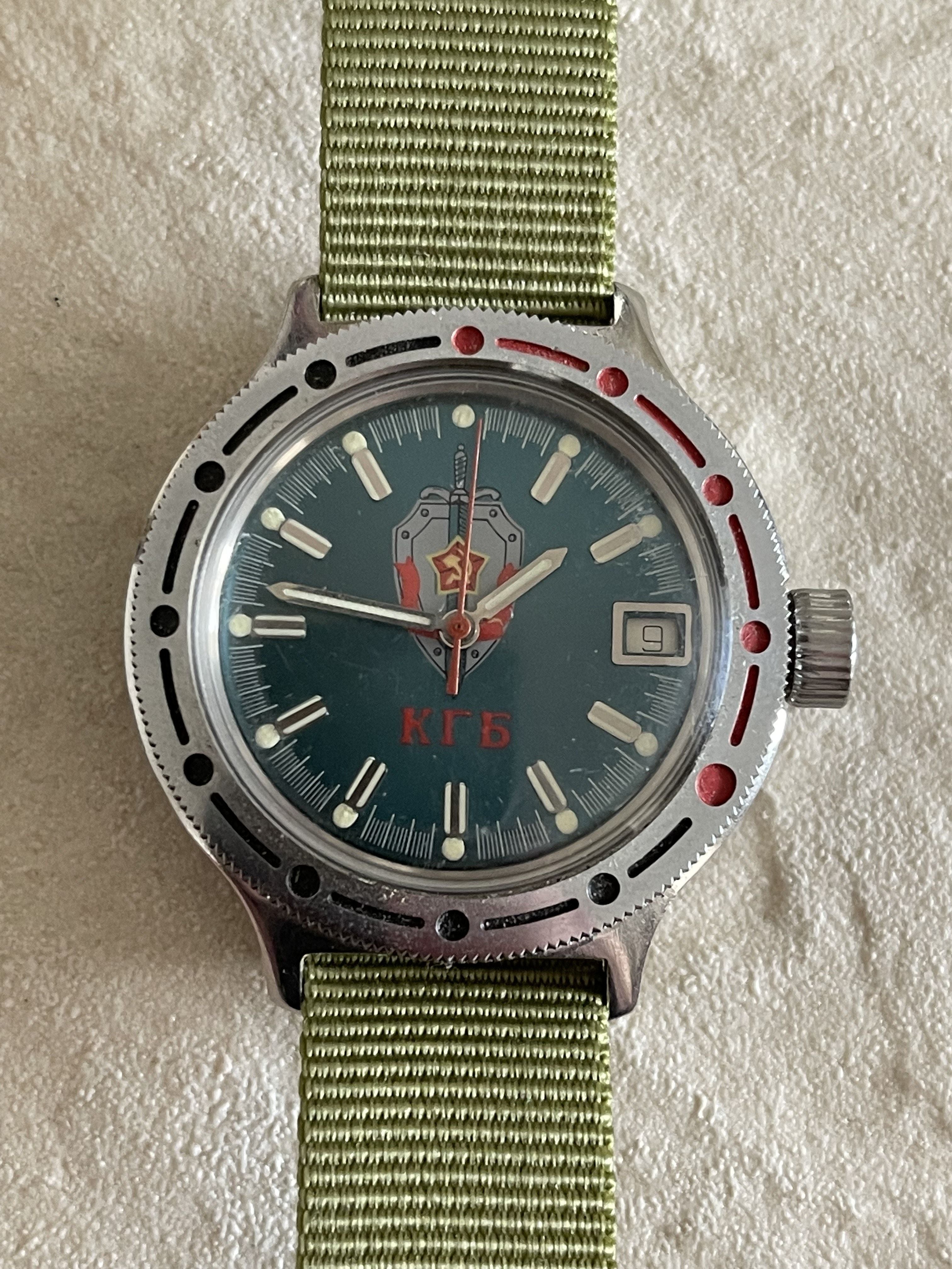 Genuine 1970/80s Russian KGB Watch Made by Vostok (Boctok) watch factory - Running