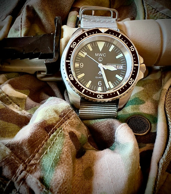 MWC 1999-2001 Pattern Quartz Day/Date Military Divers Watch with Stainless Steel Case and Sapphire Crystal - Ex Photographic Sample