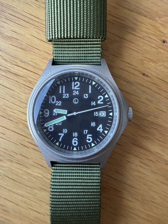 MWC G10 100m Water resistant Military Watch in Stainless Steel Case with Screw Crown - Hour Hand Needs Resetting