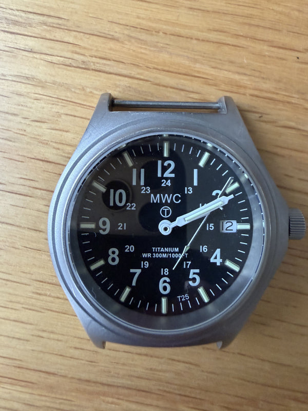 Titanium G10 Military Watch with 300m Water Resistance, Sapphire Crystal, 10 Year Battery Life and GTLS Tritium Illumination - Running but Needs 2 Hands Resetting
