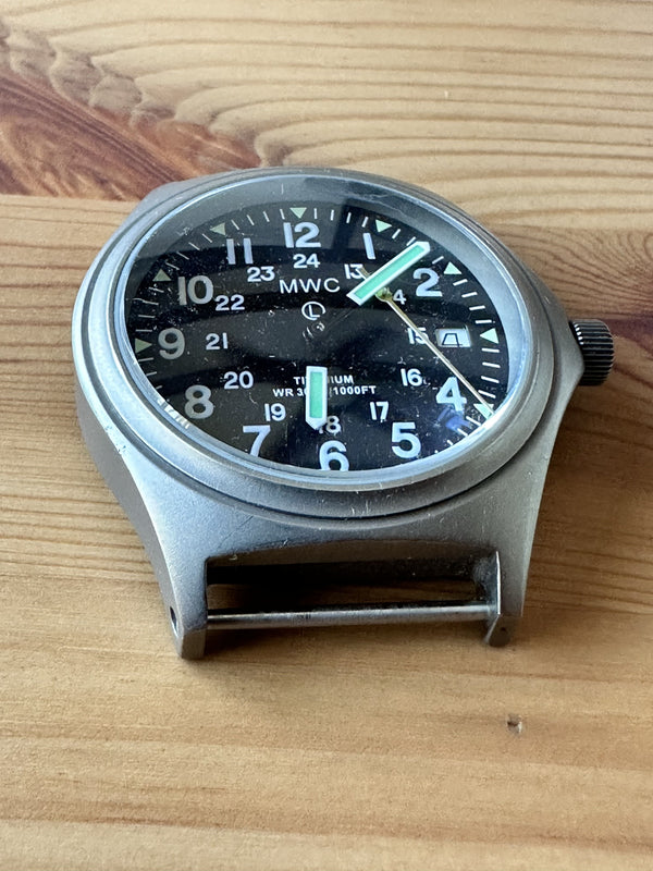 MWC Titanium General Service Watch, 300m Water Resistant, 10 Year Battery Life, Luminova, Sapphire Crystal and 12/24 Dial Format - Second Hand Needs Resetting