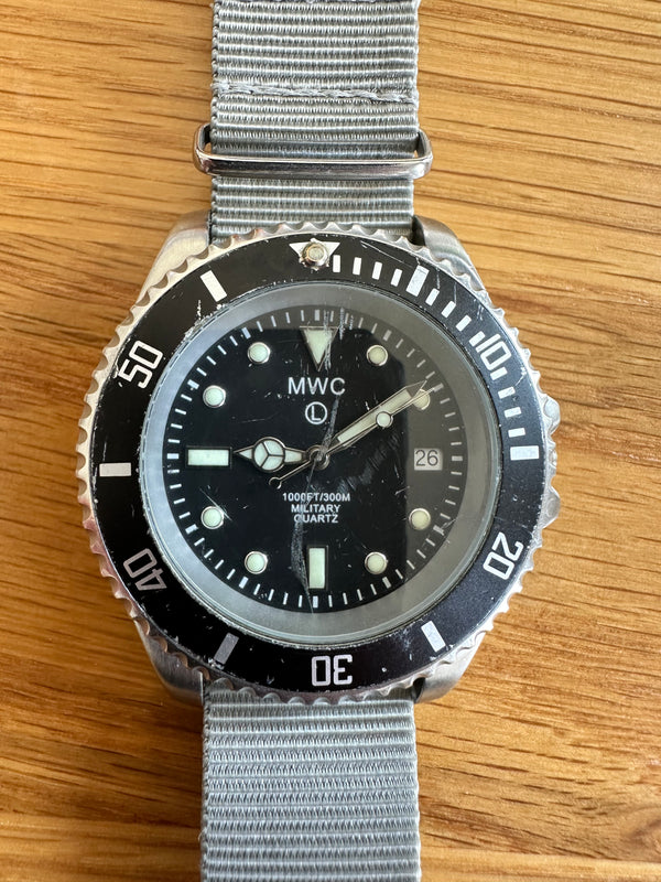 MWC 300m / 1000ft Stainless Steel Quartz Military Divers Watch (Branded) - Needs Attention as Described Below