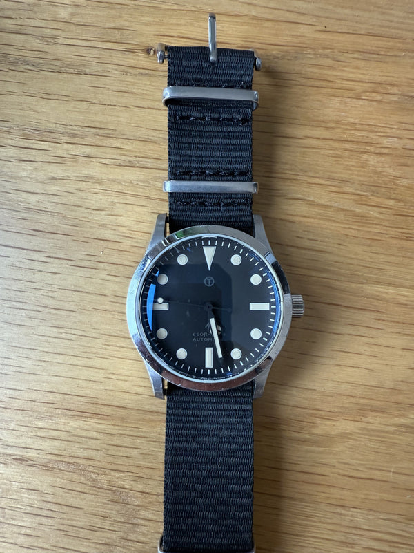 MWC Classic 1950s/1960s Pattern 25 Jewel Automatic Military Watch with 200m Water Resistance, Retro Luminous Paint, Sapphire Crystal - Needs Attention
