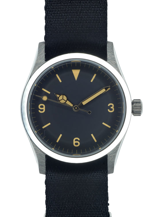 MWC Classic 1950s/1960s Pattern 25 Jewel Automatic "Adventurer" Watch with 200m Water Resistance and Retro Luminous Paint, Sapphire Crystal on a High Quality Seat Belt NATO Strap