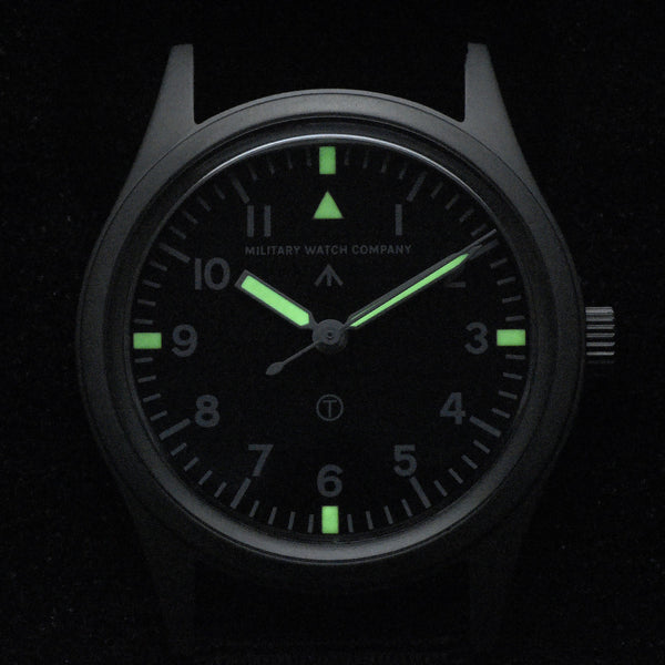 W10 1960s Pattern Handwound Military Watch with Plexiglass Crystal and Handwound Mechanical Movement