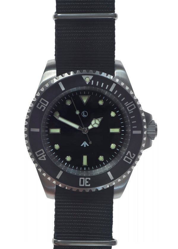 MWC 300m / 1000ft Stainless Steel Hybrid Military Divers Watch with Sweep Secondhand - Brand New Ex Display Watch from the 2023 DSIE Show at the ExCeL Exhibition Centre in London Docklands - Save over 60% - Location EU
