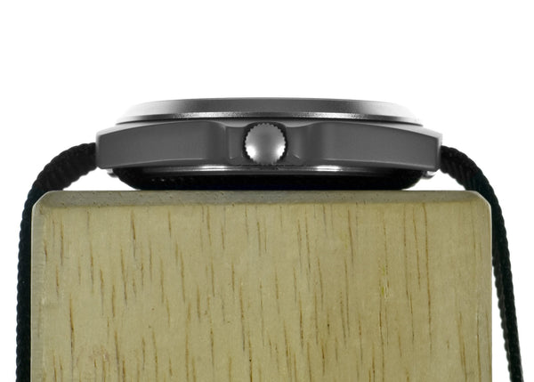 Remake of the mid 1980s Pattern MIL-W-46374C U.S Pattern Military Watch in Matt Black - Ex Display Watch from the from the ADEX 2025 – Ex Display Watch from the International Aerospace & Defence Exhibition in Seoul, South Korea Reduced