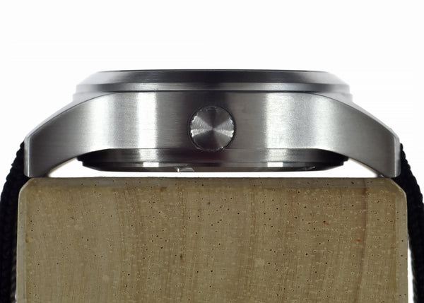 Classic W10 Stainless Steel 1950's Pattern 100m Water Resistant Automatic Military Watch with Sapphire Crystal and Date Window - Ex Display Watch from a Trade Show