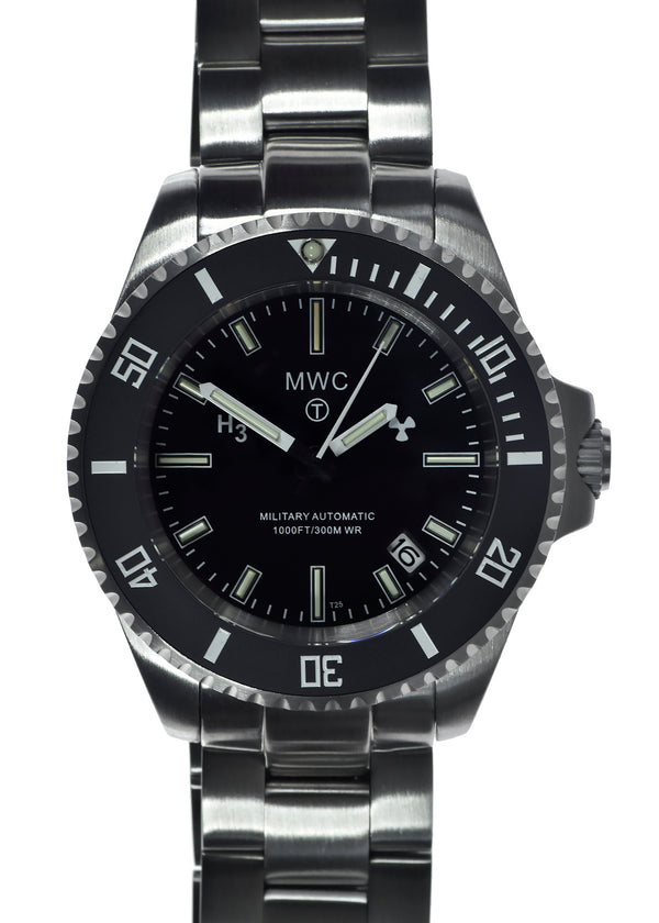 MWC 21 Jewel 300m Automatic Military Divers Watch on Bracelet with Tritium GTLS, Sapphire Crystal and Ceramic Bezel