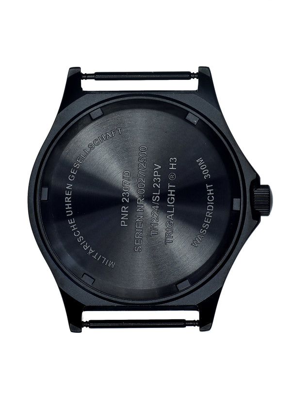 Titanium G10 Military Watch with 300m Water Resistance, Sapphire Crystal, 10 Year Battery Life and GTLS Tritium Illumination - Looks New But Not Running