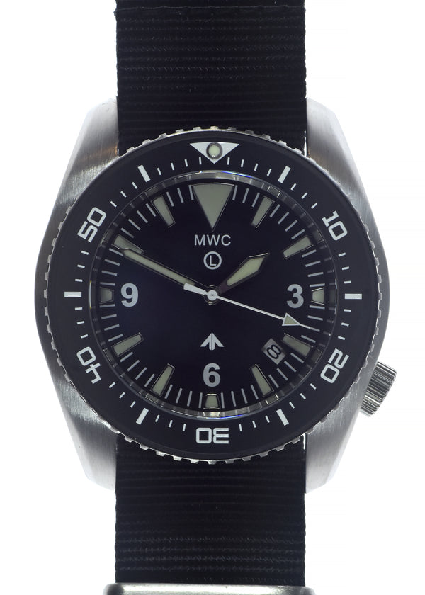 MWC 500m (1640ft) Water Resistant Stainless Steel Automatic Divers Watch With Sapphire Crystal, Ceramic Bezel and Helium Valve